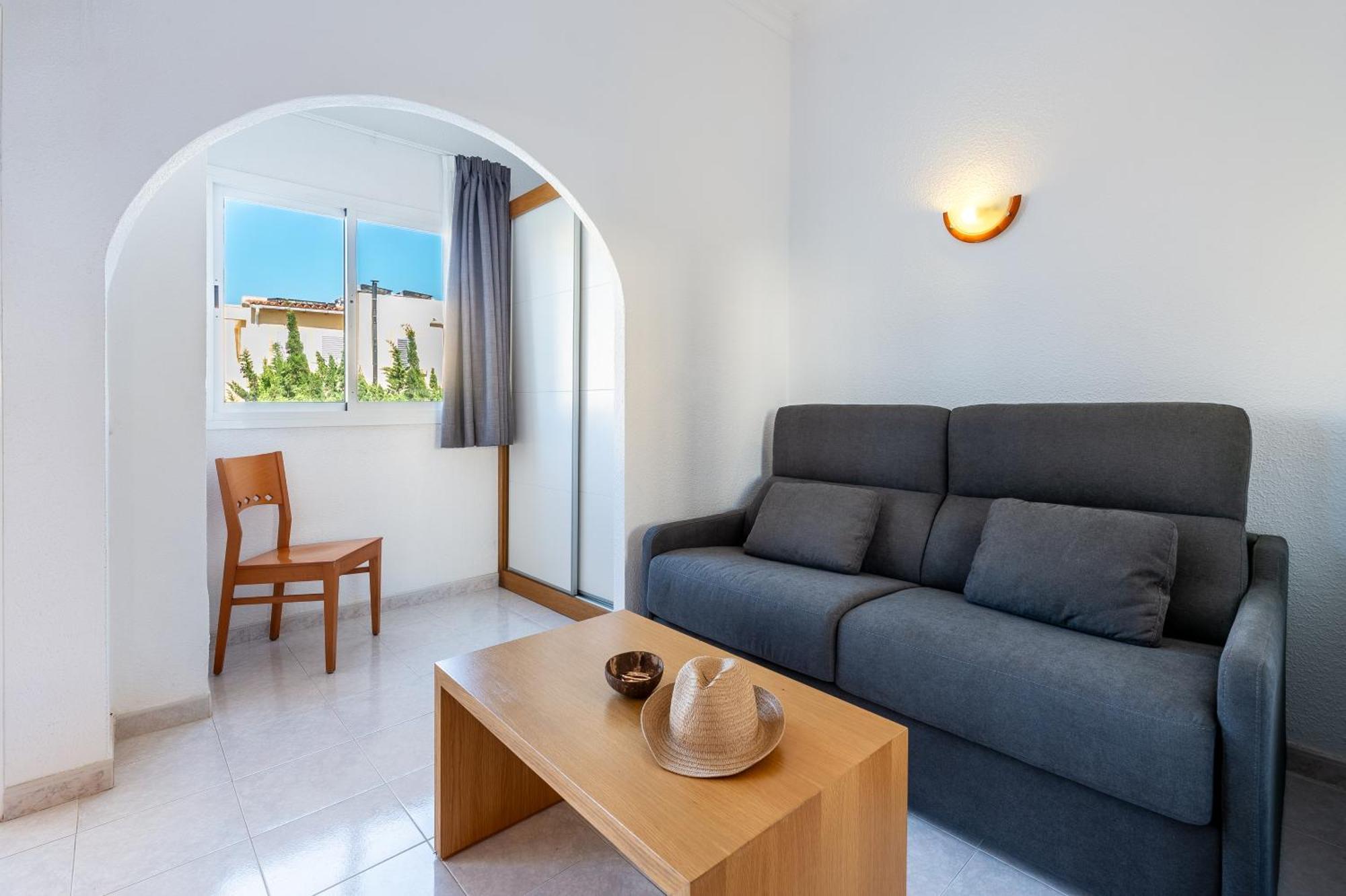 Hotel Apartamentos Vibra San Marino San Antonio  Buitenkant foto