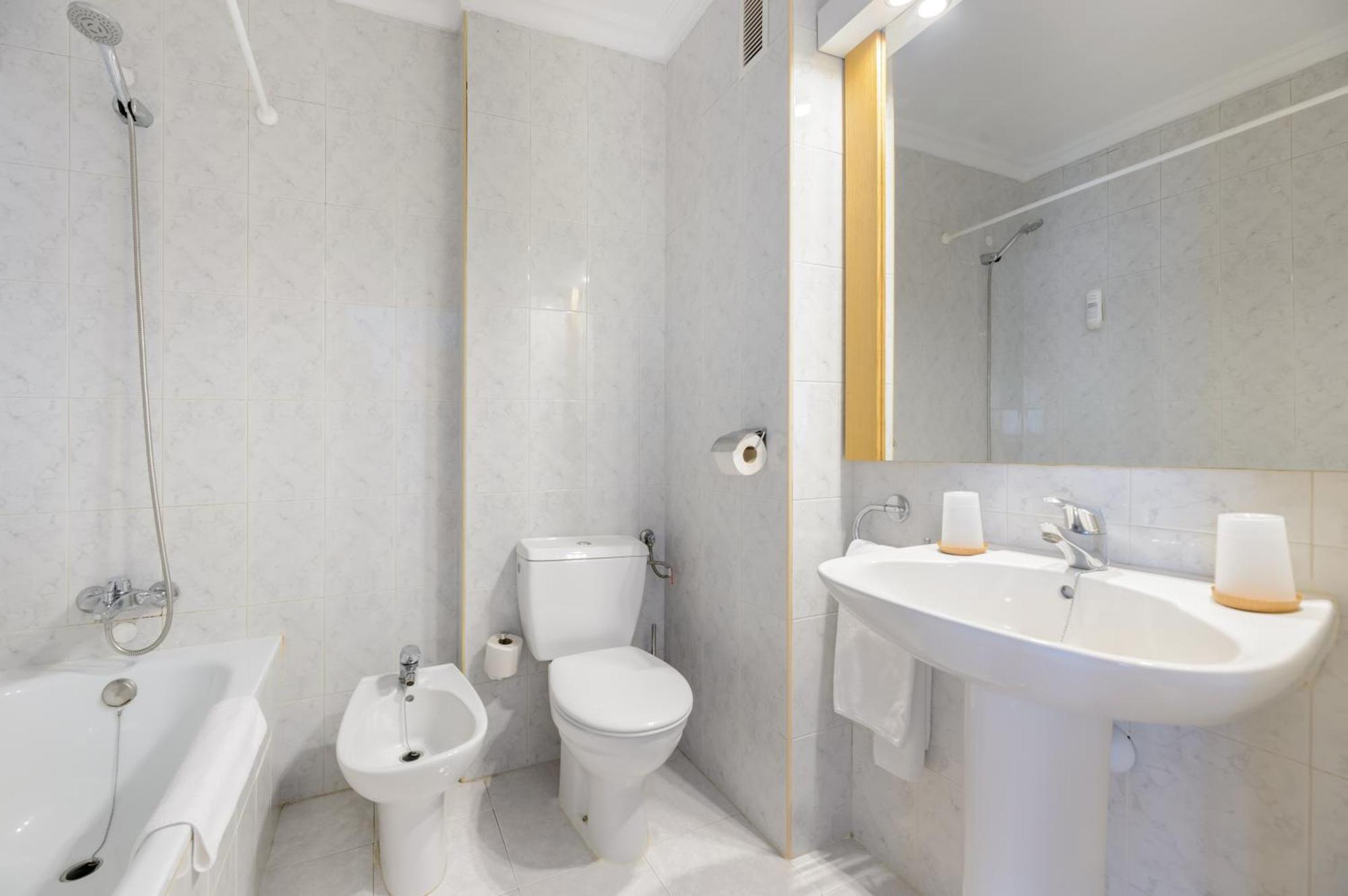 Hotel Apartamentos Vibra San Marino San Antonio  Buitenkant foto